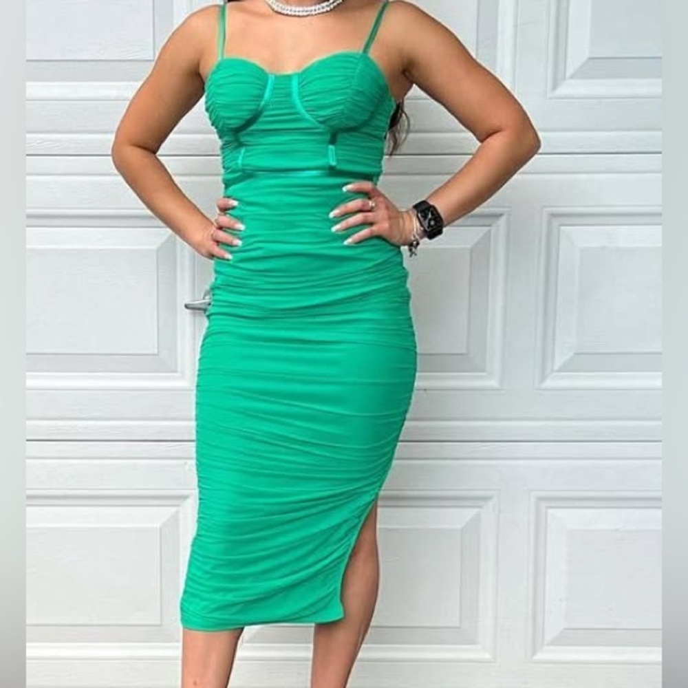 Privy Strapless Green Ruched Dress